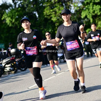 Runner Photo 4147210