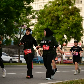Runner Photo 4147220