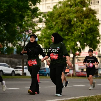 Runner Photo 4147221