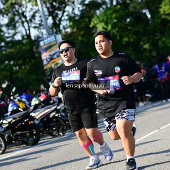 Runner Photo 4147250