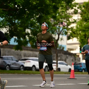 Runner Photo 4147257