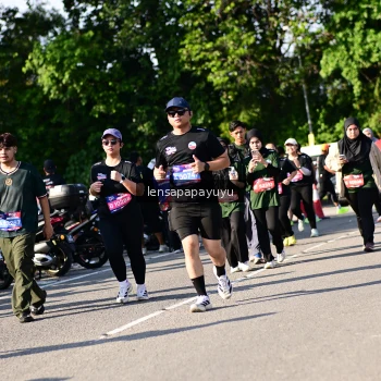 Runner Photo 4147263