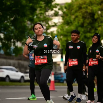 Runner Photo 4147265