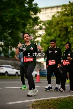 Runner Photo 4147266