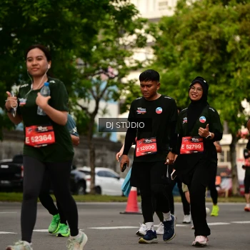 Runner Photo 4147276