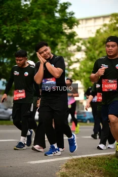 Runner Photo 4147292