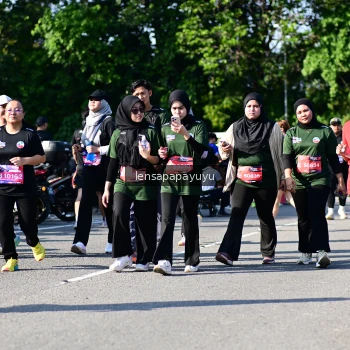 Runner Photo 4147300