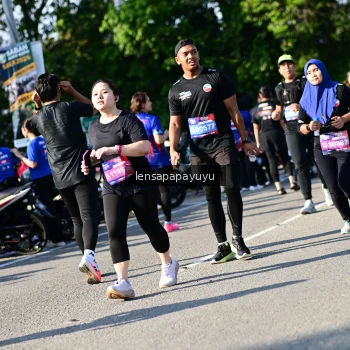 Runner Photo 4147303