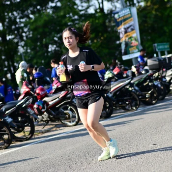 Runner Photo 4147324