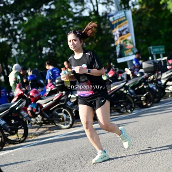 Runner Photo 4147334