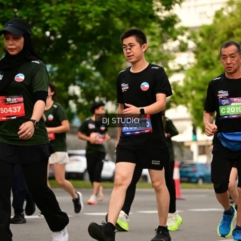 Runner Photo 4147337