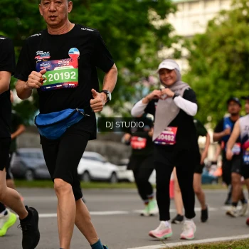 Runner Photo 4147354
