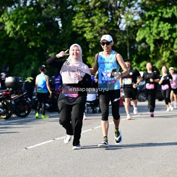 Runner Photo 4147364