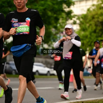 Runner Photo 4147366