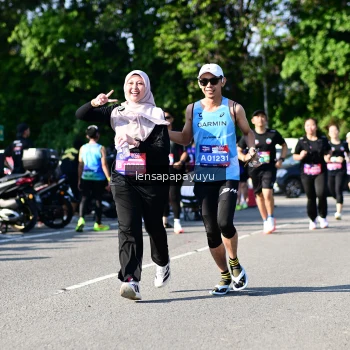 Runner Photo 4147374