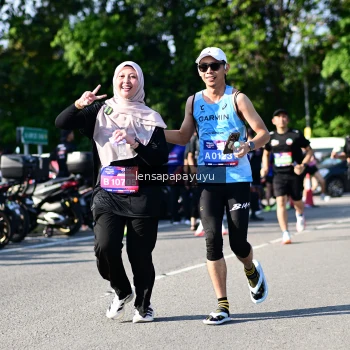 Runner Photo 4147377