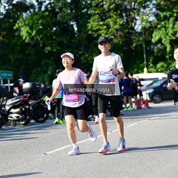 Runner Photo 4147386