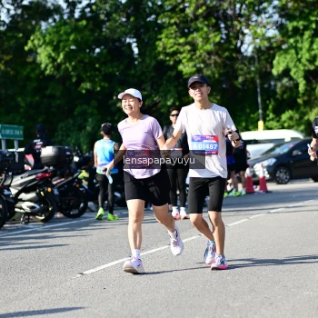 Runner Photo 4147387
