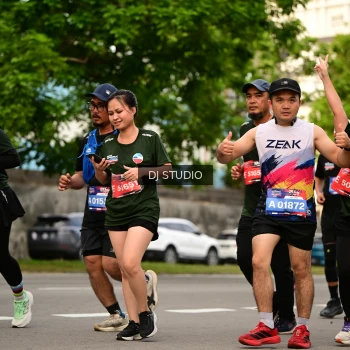 Runner Photo 4147412