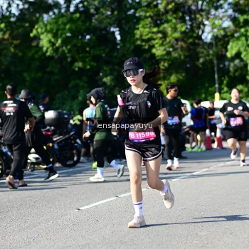Runner Photo 4147434
