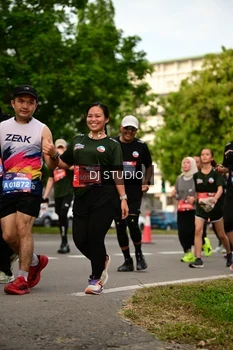 Runner Photo 4147449