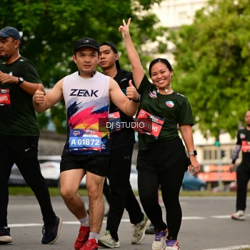 Runner Photo 4147450