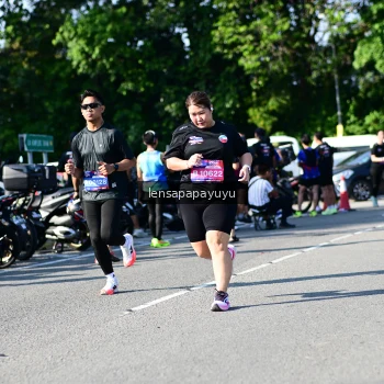 Runner Photo 4147453