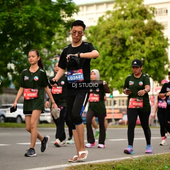 Runner Photo 4147483