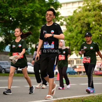 Runner Photo 4147497