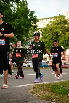 Runner Photo 4147515