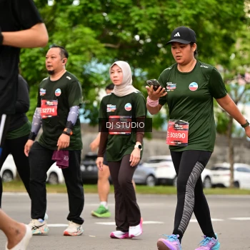 Runner Photo 4147529