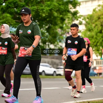 Runner Photo 4147535