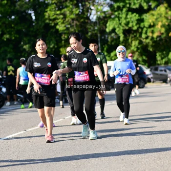 Runner Photo 4147567