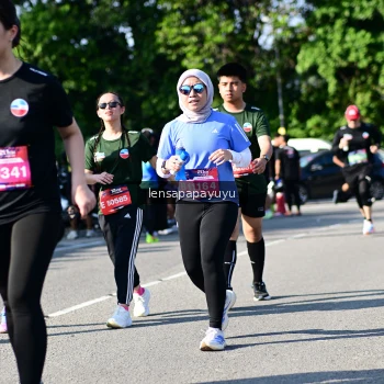 Runner Photo 4147576