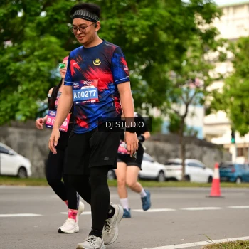 Runner Photo 4147588