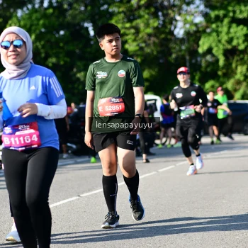 Runner Photo 4147599