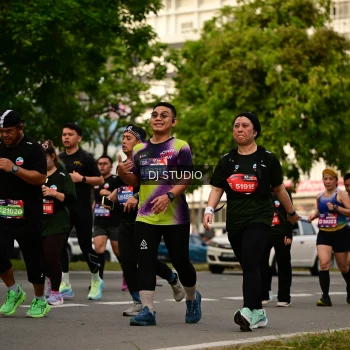 Runner Photo 4147621