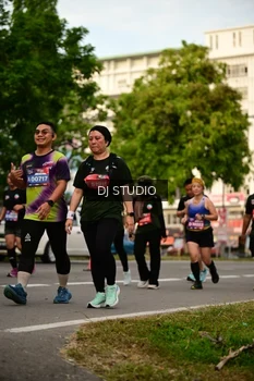 Runner Photo 4147632