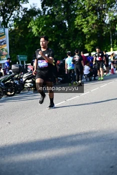 Runner Photo 4147637