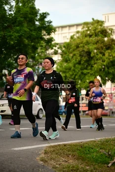 Runner Photo 4147642