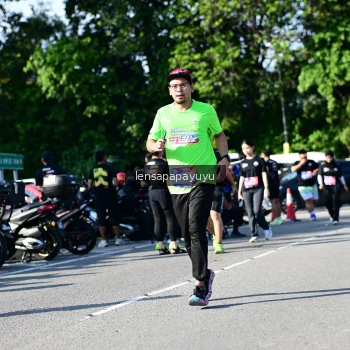Runner Photo 4147672