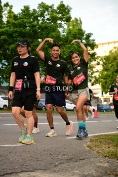 Runner Photo 4147673