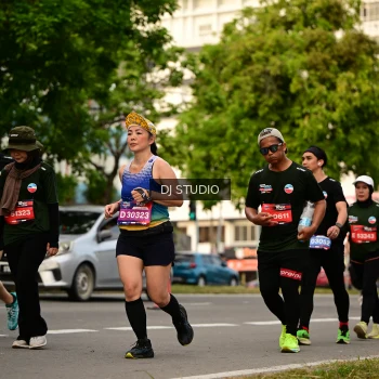 Runner Photo 4147675