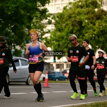 Runner Photo 4147680