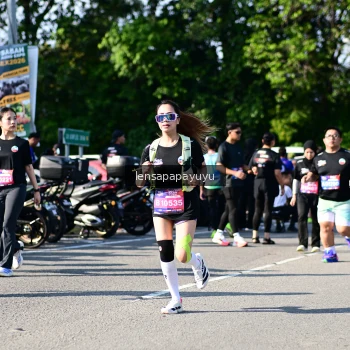 Runner Photo 4147682