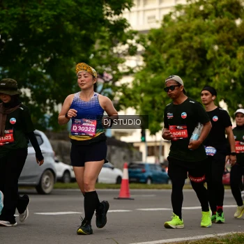 Runner Photo 4147690