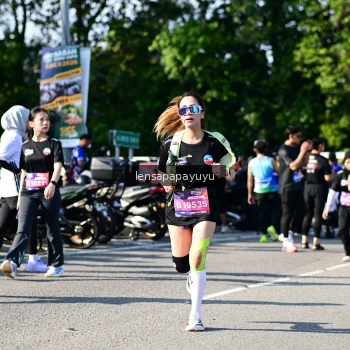 Runner Photo 4147693