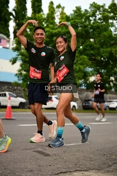 Runner Photo 4147711