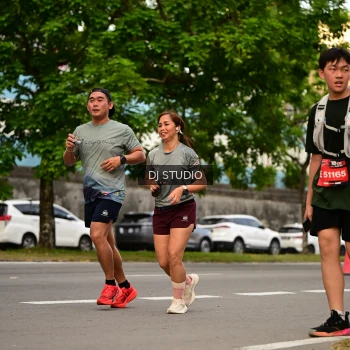 Runner Photo 4147733