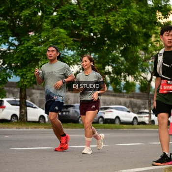 Runner Photo 4147735